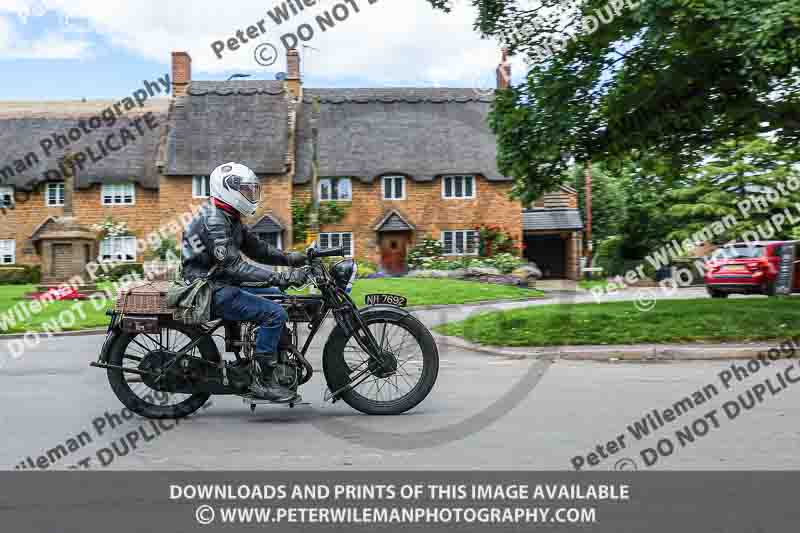 Vintage motorcycle club;eventdigitalimages;no limits trackdays;peter wileman photography;vintage motocycles;vmcc banbury run photographs